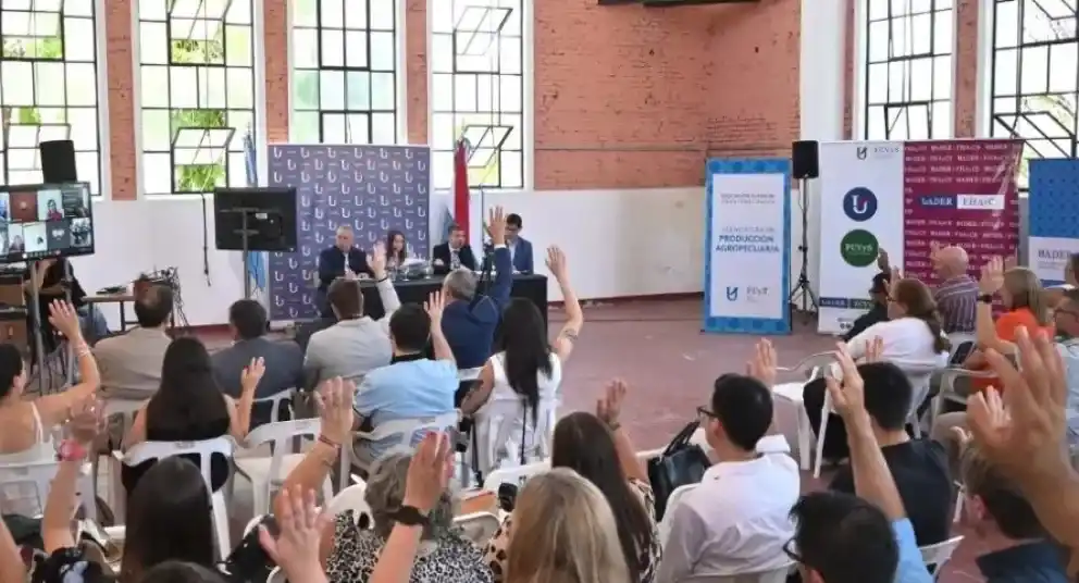 Reforma estatutaria en la Uader: la Asamblea habilitó nuevos alcances en los mandatos