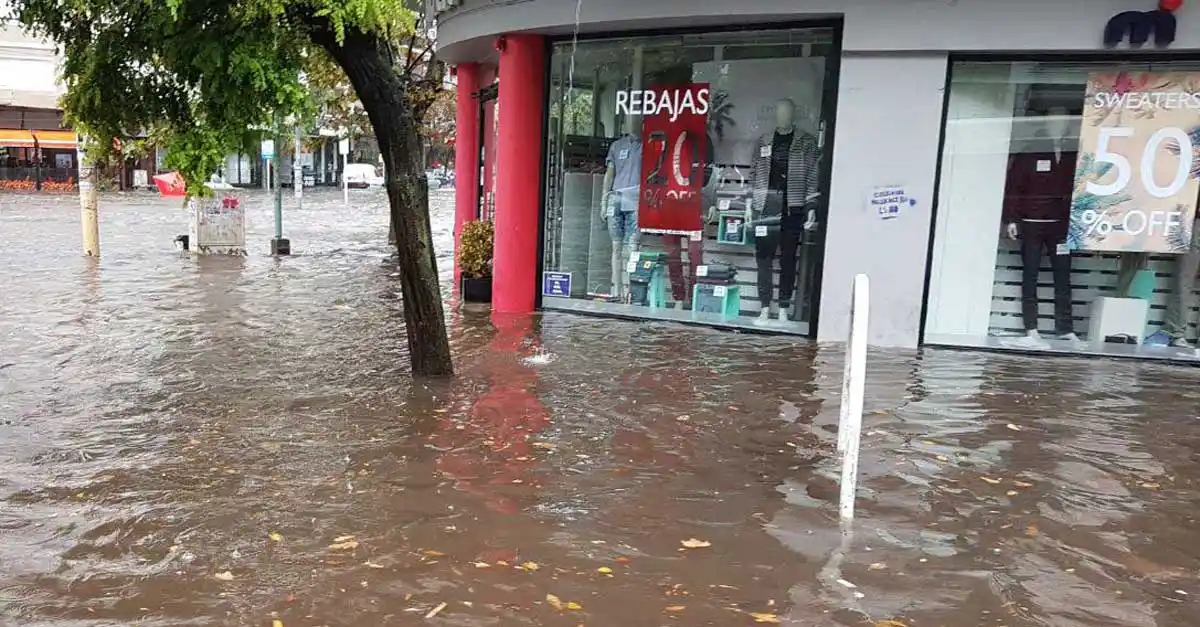 Gestionan créditos blandos para comerciantes damnificados por el temporal