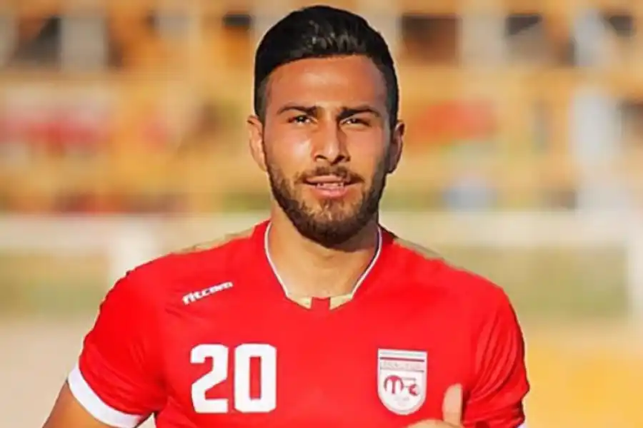 Un futbolista iraní será ejecutado por participar de las protestas a favor de las mujeres