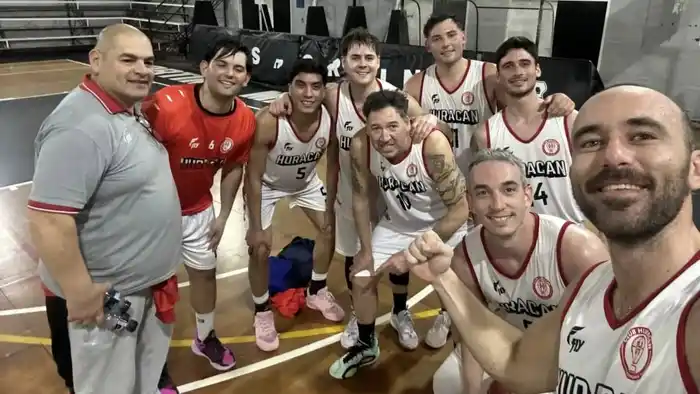 Huracán viene de dos triunfos y se medirá ante Peñarol para acceder a cuartos