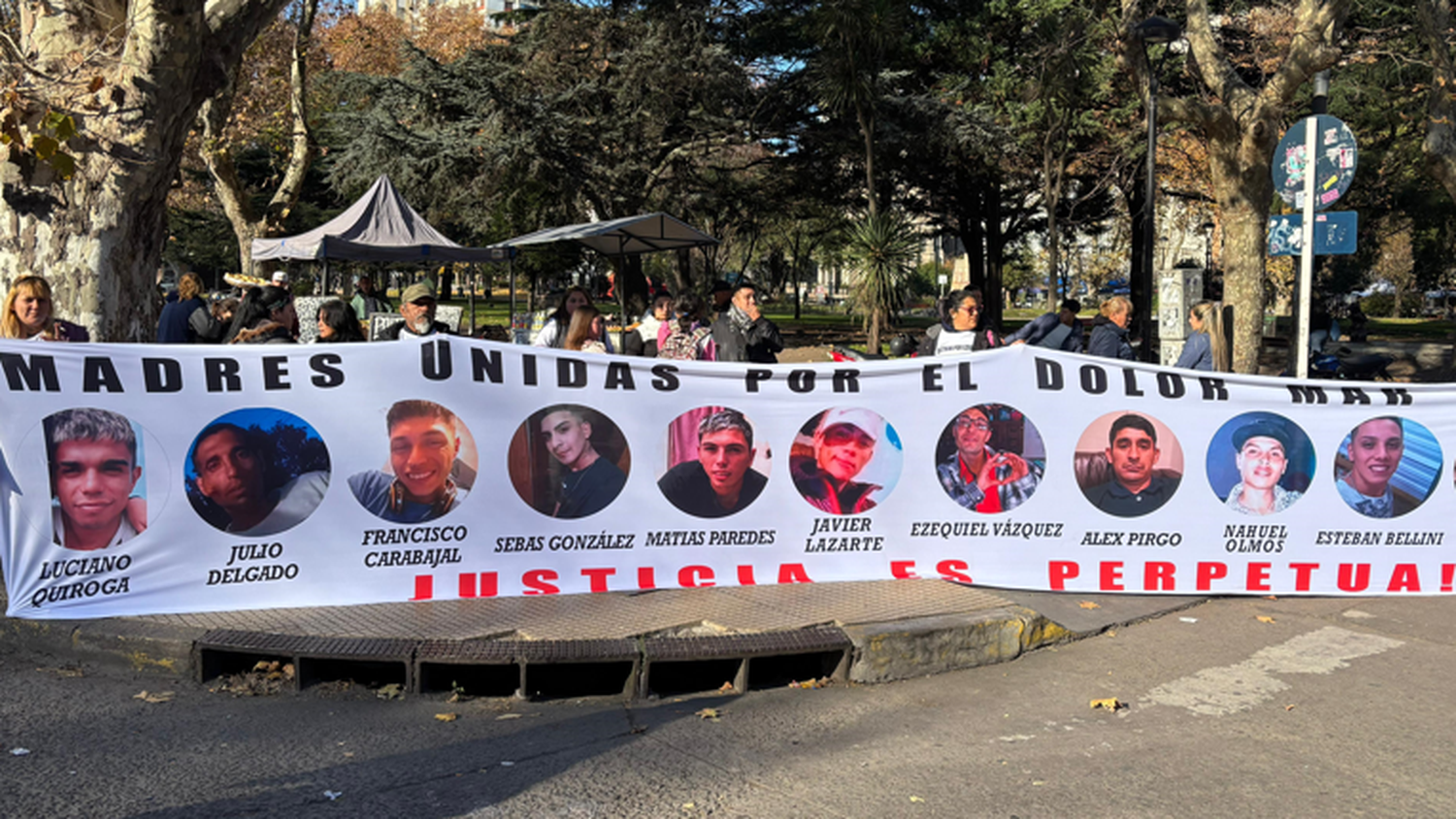 Marcharon de manera pacífica hasta los tribunales locales.