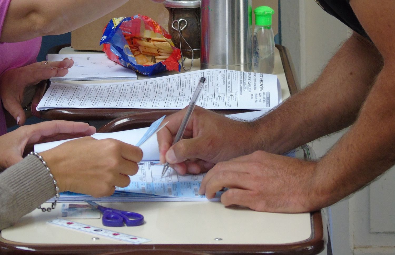 Cerraron los comicios generales con normalidad en toda la provincia