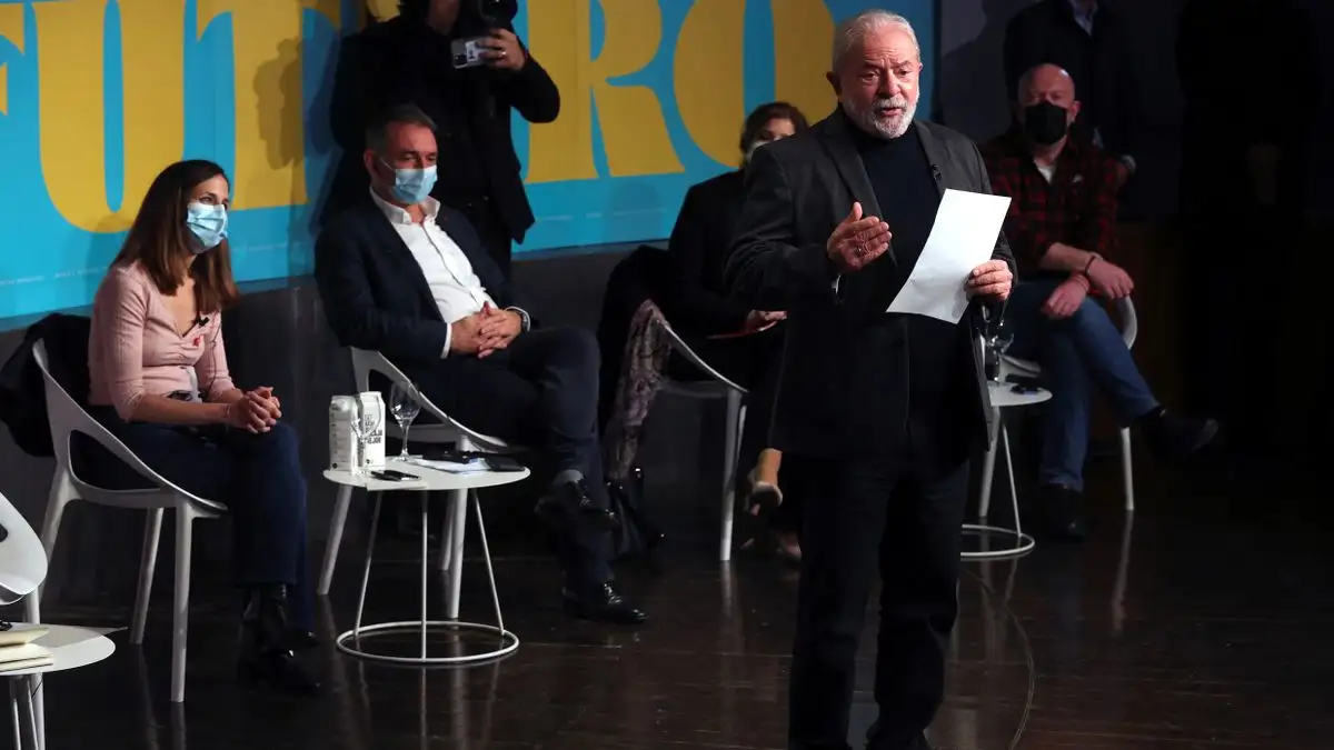 Lula encabezó un acto de Podemos en Madrid.