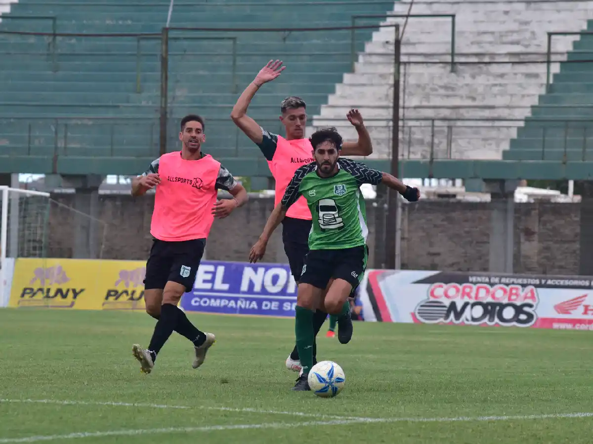 Avaro: "Tenemos que ser protagonistas del torneo"