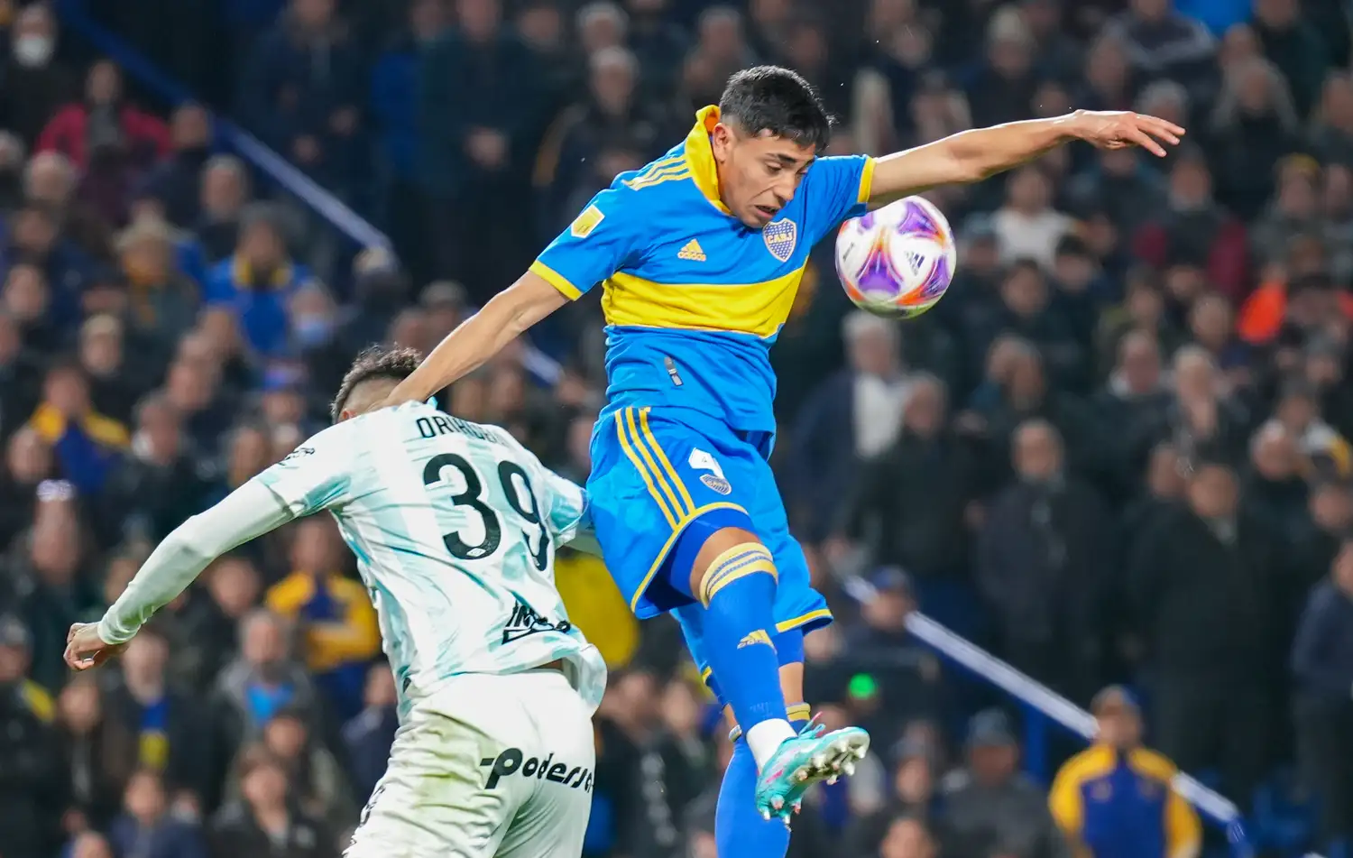 Langoni será titular en el ataque xeneize.