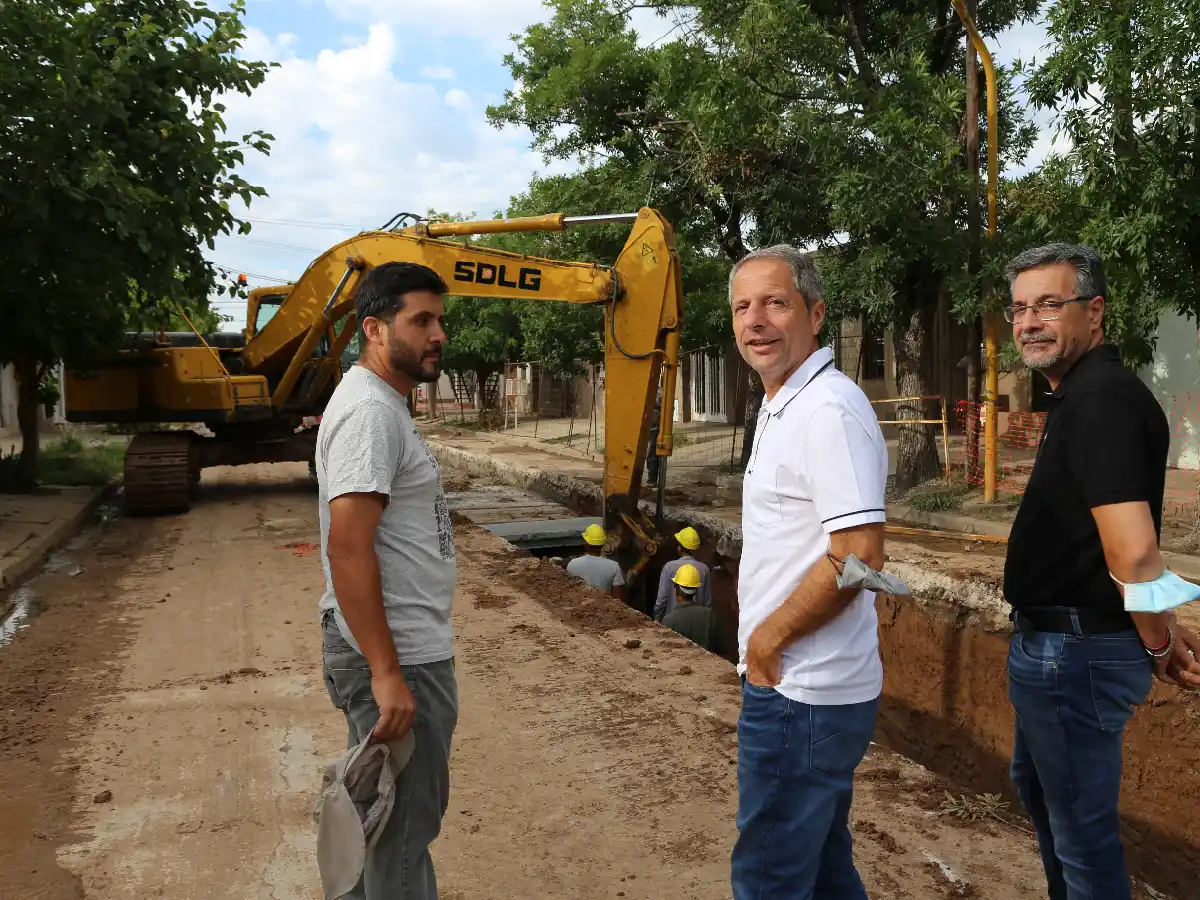 Bernarte realizó la primera  recorrida por las obras municipales