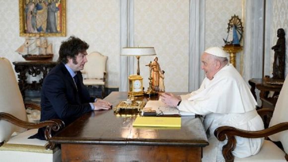 «FUE UN VERDADERO HONOR»: Milei lamenta la muerte del papa Francisco y destaca su «bondad y sabiduría»