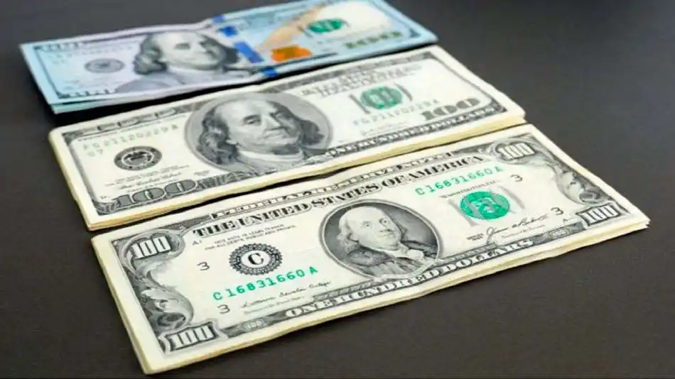 Los diferentes billetes de 100 dólares.