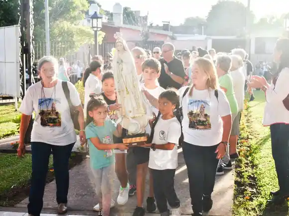 Emotiva celebración patronal en honor a Nuestra Señora de Fátima