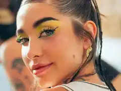 Denunciaron a María Becerra por "apología a las drogas"