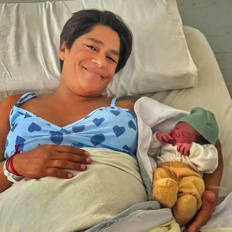 Continúan los festejos: nació Thiago, el primer bebé marplatense del 2026