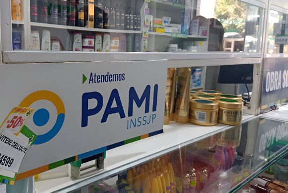 Medicamentos gratis para jubilados de Pami: cómo hacer el trámite por internet para el subsidio
