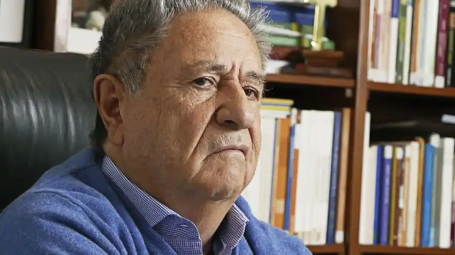 Duhalde: "No tenemos cómo pagar al FMI, estamos en default técnico" 