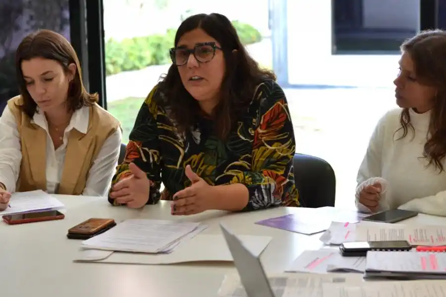 “La política es una construcción colectiva y estos temas nos tienen que abrazar y no separar”