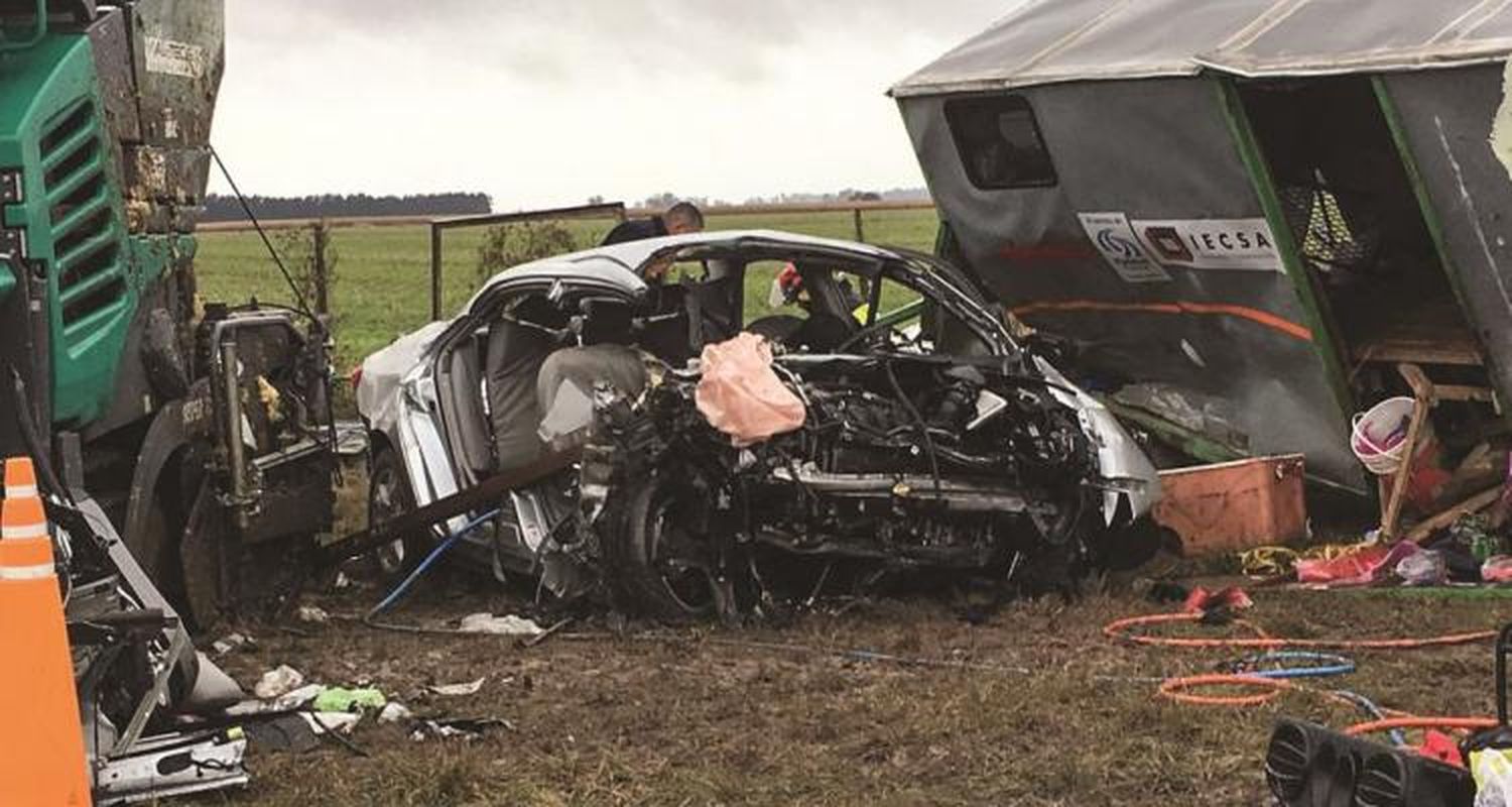 Velocidad y lluvia, una combinación fatal en la ruta