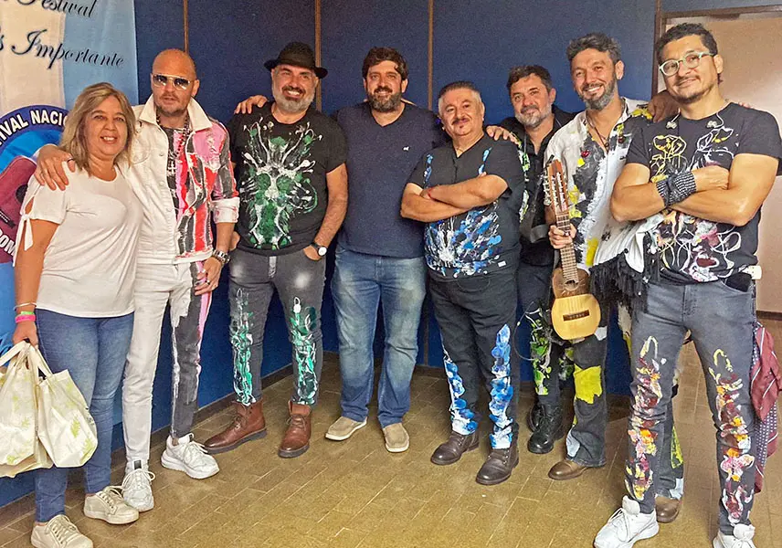 Homenaje a Los Tekis en el Festival de Doma y Folclore