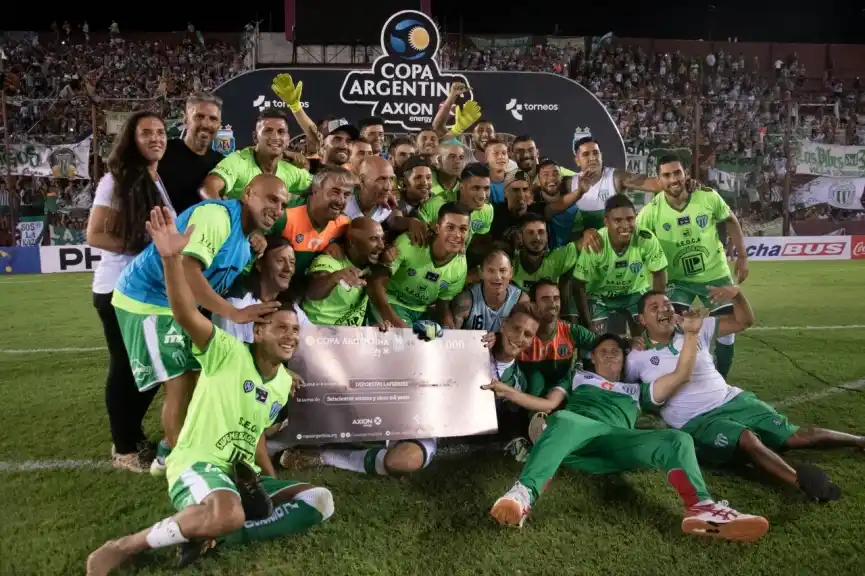 Laferrere castigó a un Estudiantes sin respuestas