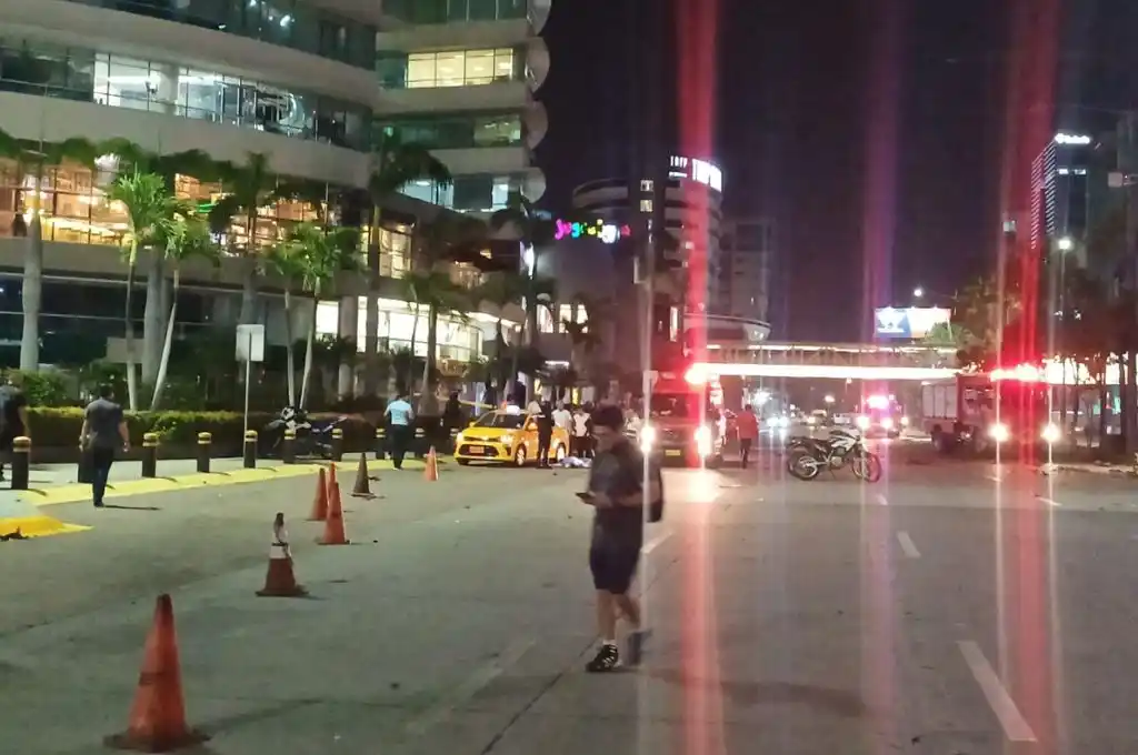 Explosión en un centro comercial