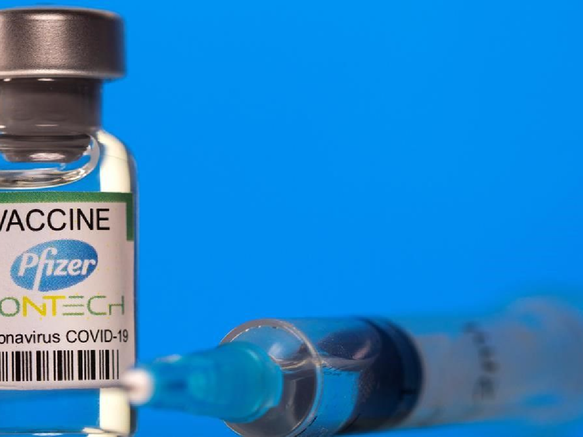 El Gobierno retomó las negociaciones con Pfizer para "avanzar en un posible contrato"