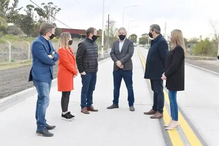 Bordet  junto a los intendentes planifica obras de  infraestructura urbana