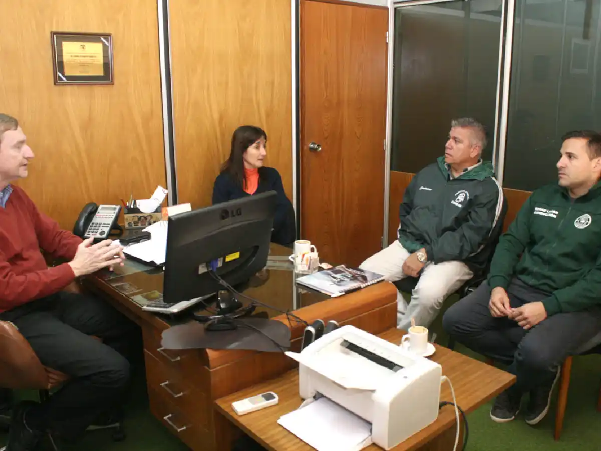 Arroyito busca ordenar el  estacionamiento de camiones   