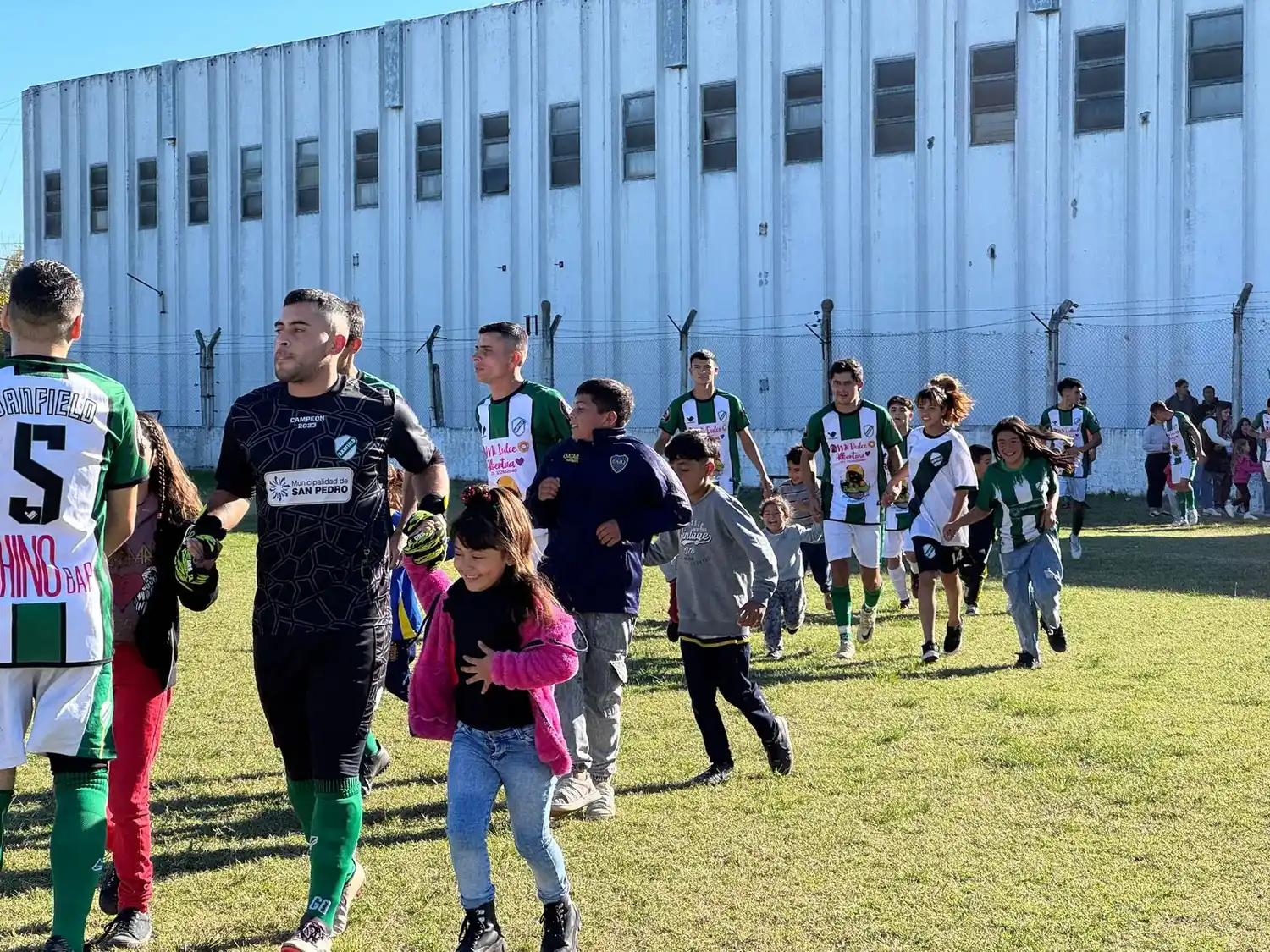 Se jugó la sexta fecha del Torneo Apertura.