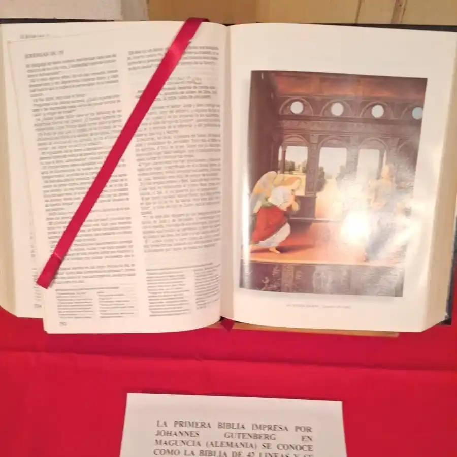 Por el Día del Libro, se celebró un encuentro con la imaginación, la memoria y la cultura