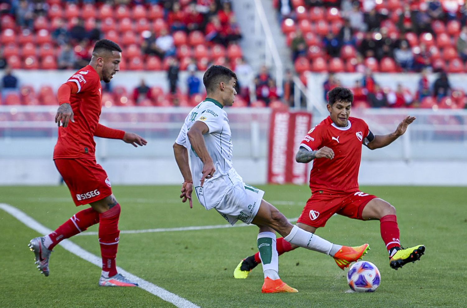 Independiente ganó su último partido de local