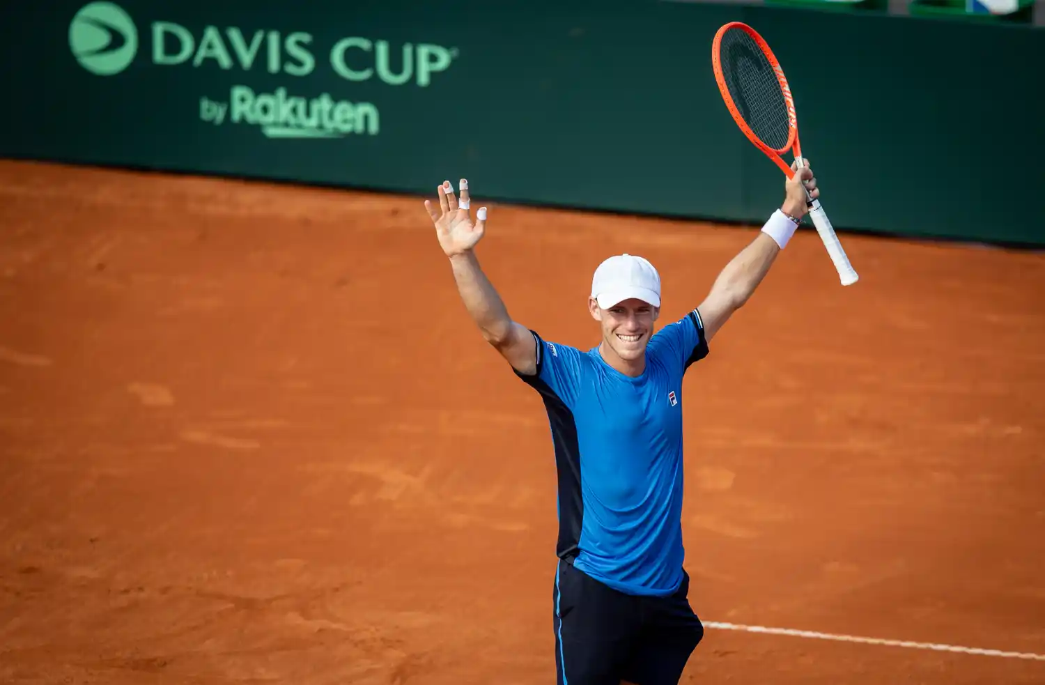Schwartzman no falló y puso a la Argentina match point