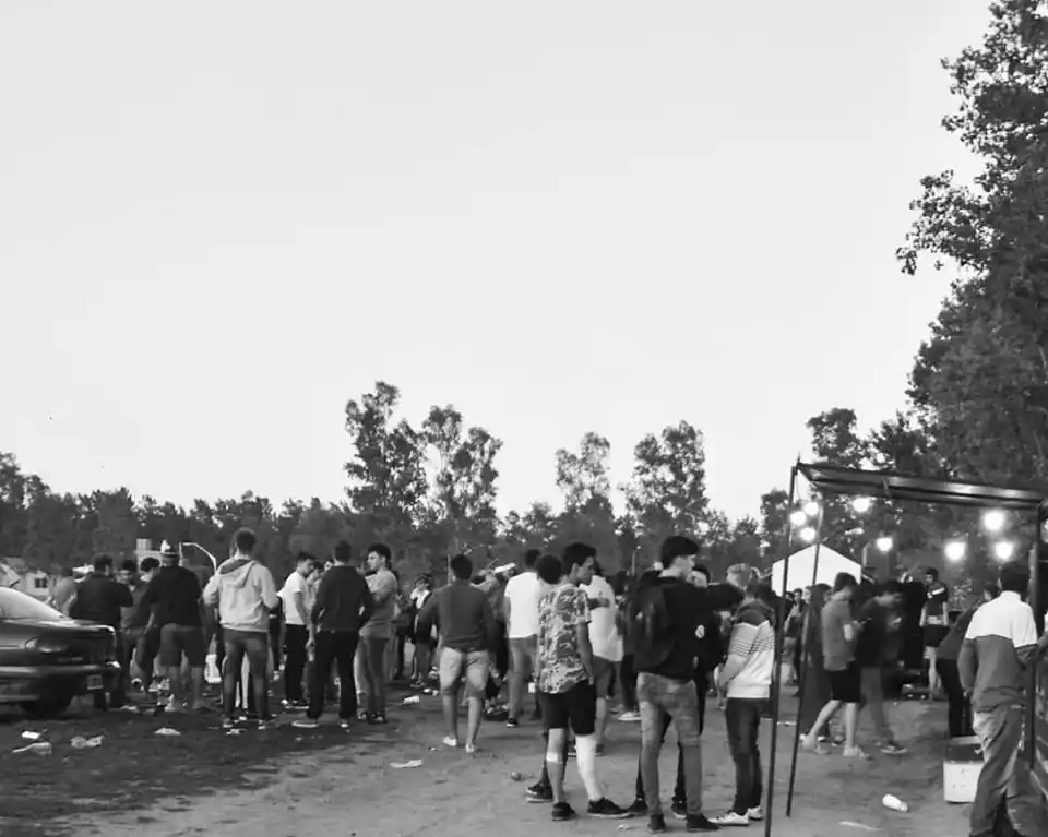 La ordenanza sobre carribares incorpora la modalidad food trucks permitiendo servicio de delivery