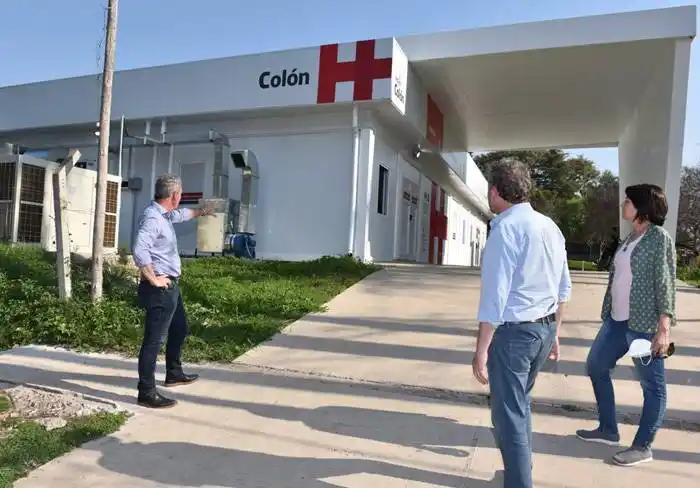 �SNo se cansan de inaugurar  hospitales vacíos⬝, dijo Galimberti   