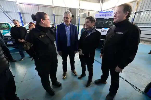 Avellaneda: Kicillof presentó la nueva Fuerza Barrial de Aproximación