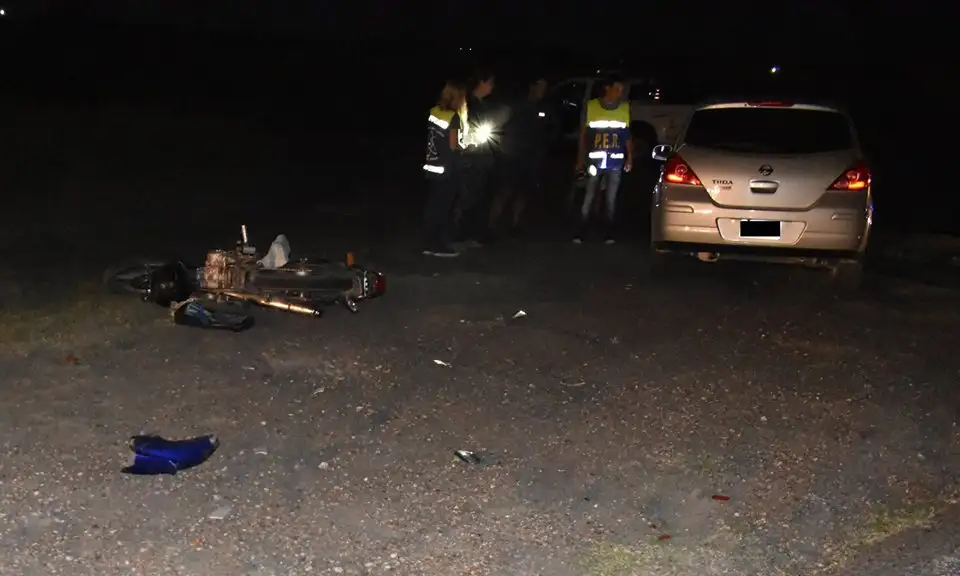 Colisión en ruta 12 y acceso a Aldea San Miguel