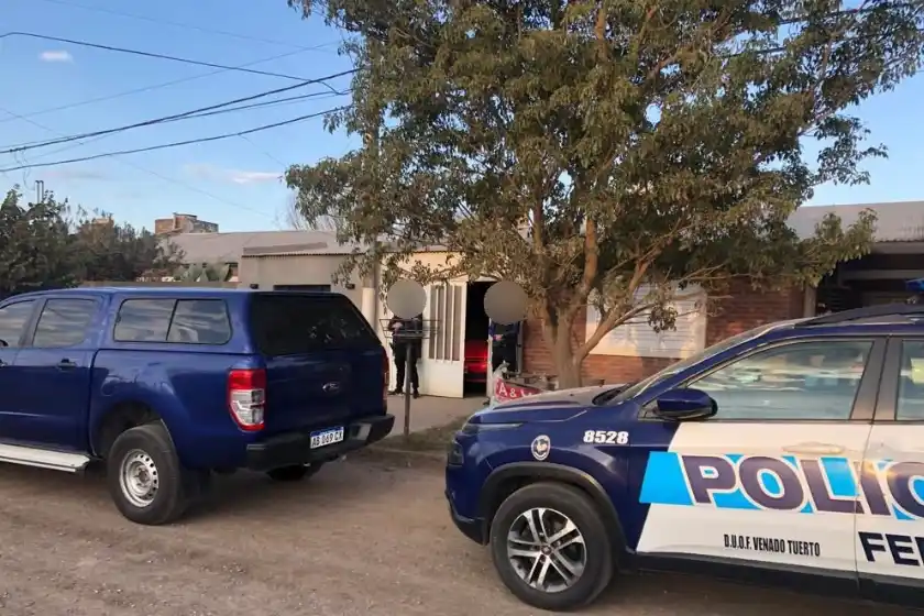 «Vamos a matar a cualquier inglés»: detuvieron a un hombre por amenazar a la embajada de Reino Unido en redes sociales