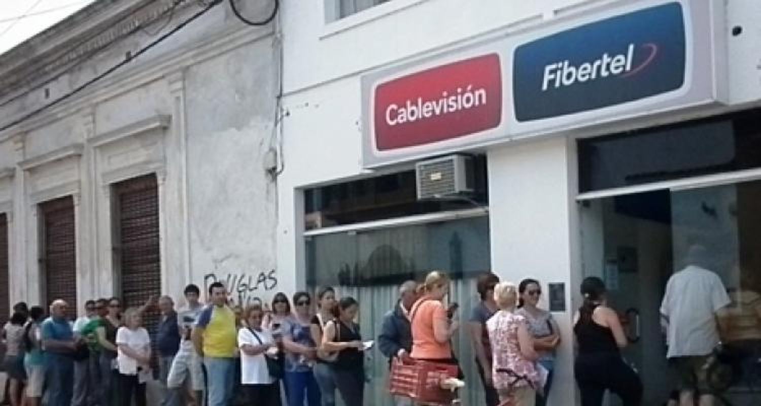 Comercio Interior fijó el abono básico de Cablevisión