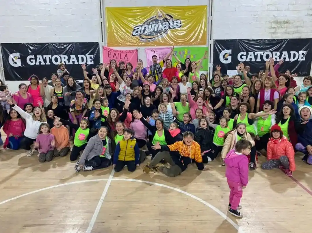 El encuentro de zumba tuvo muy buena convocatoria