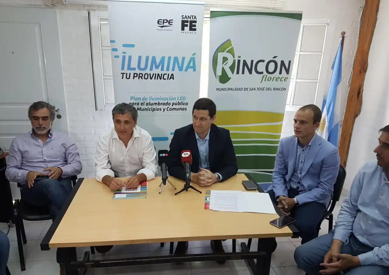 Rincón adhirió al plan provincial de alumbrado público LED