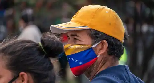 ENCUESTA: 83% de los venezolanos  consideran necesario un cambio de gobierno