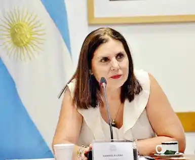 Gabriela Lena propicia incorporar las recetas médicas digitalizadas