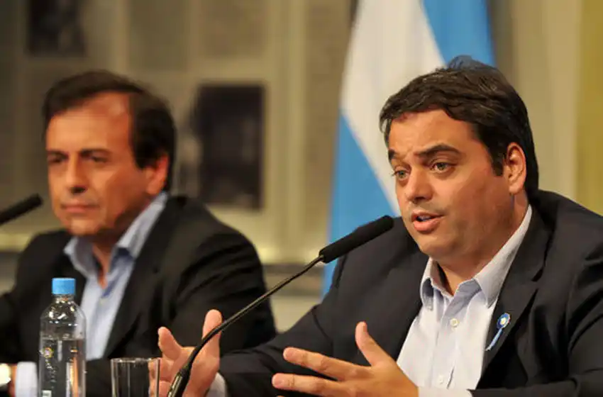 Triaca: "Presenté mi renuncia y Macri me dio un respaldo total"