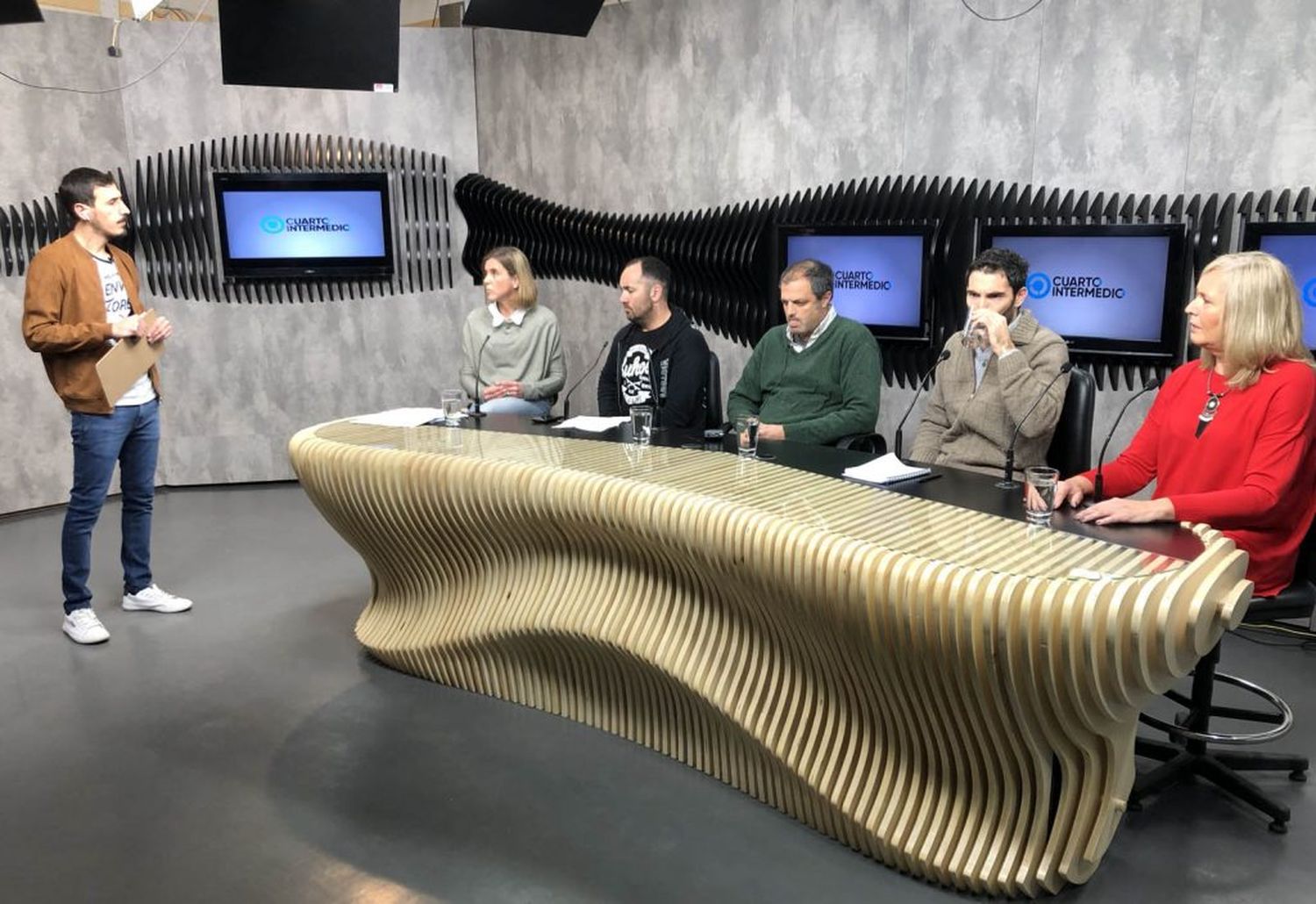 Reclaman al Ejecutivo políticas concretas para la separación de residuos en origen