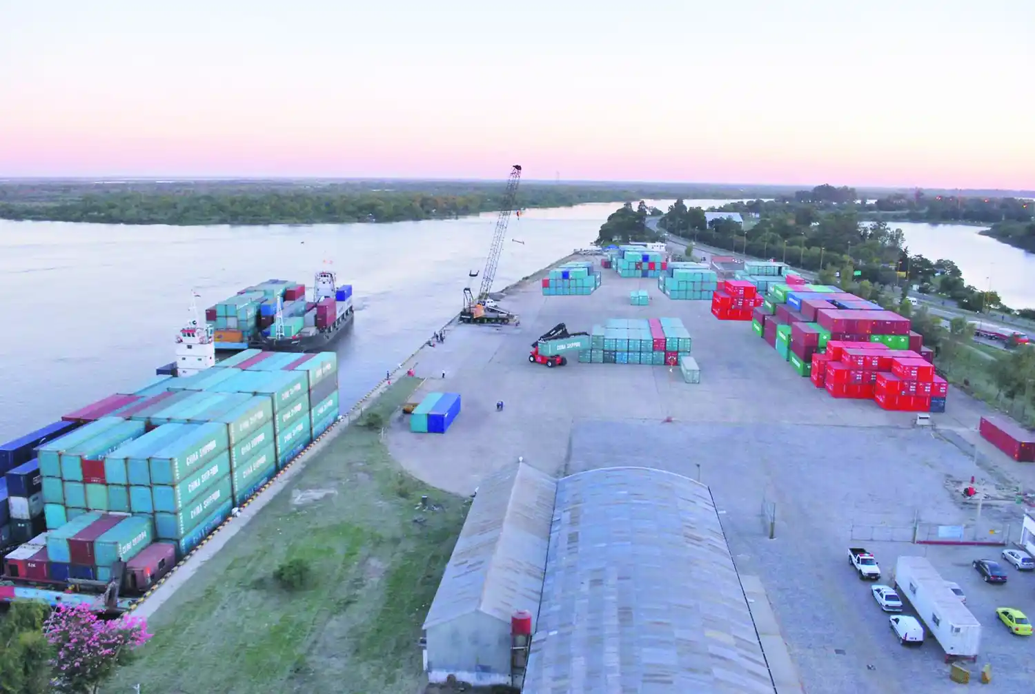 Bolsa de Santa Fe preocupada por la licitación del puerto