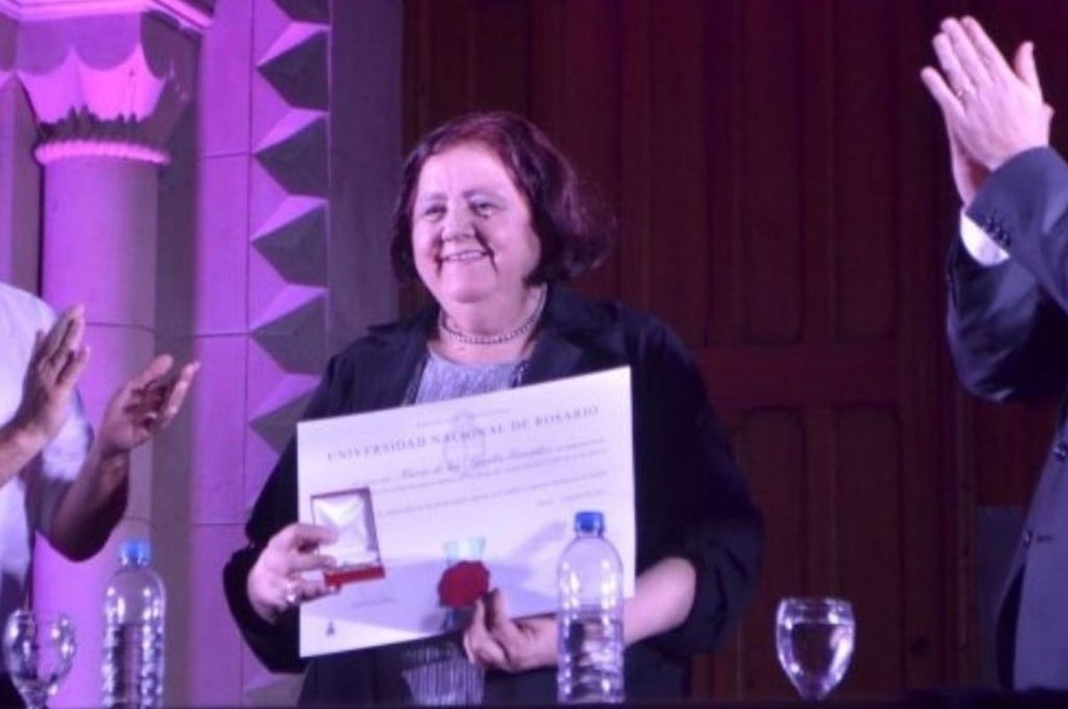 “Chiqui” González fue distinguida con el título Doctora Honoris Causa de la UNR