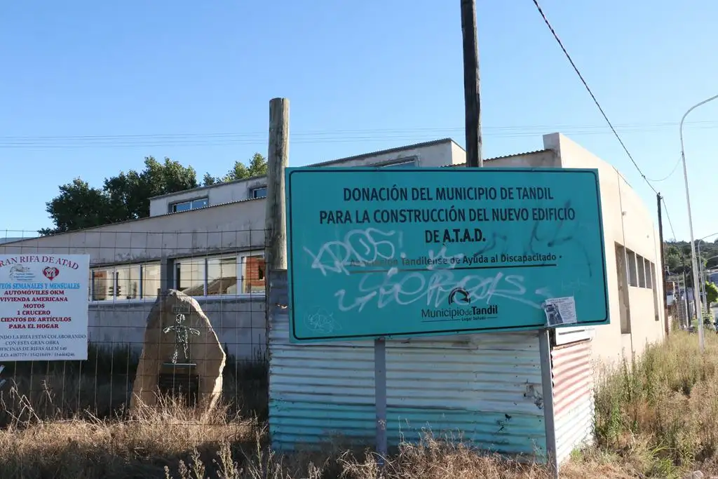 El edificio de la ATAD avanzó, pero ahora necesita  una inyección económica