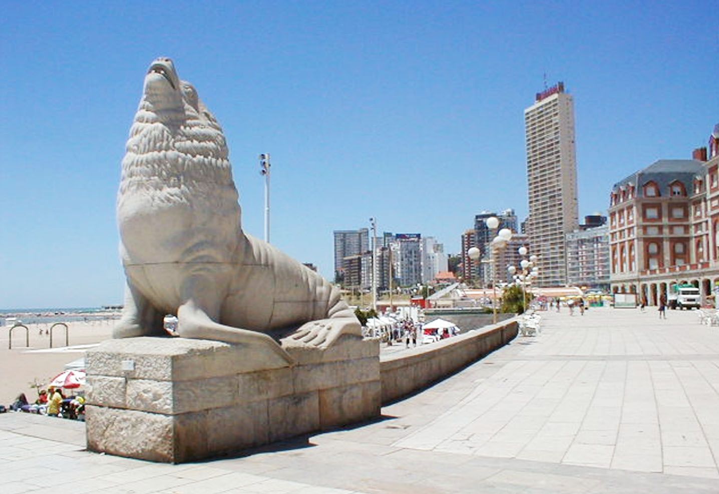 Mar del Plata: Hubo casi 230.000 turistas en el último fin de semana de 2018