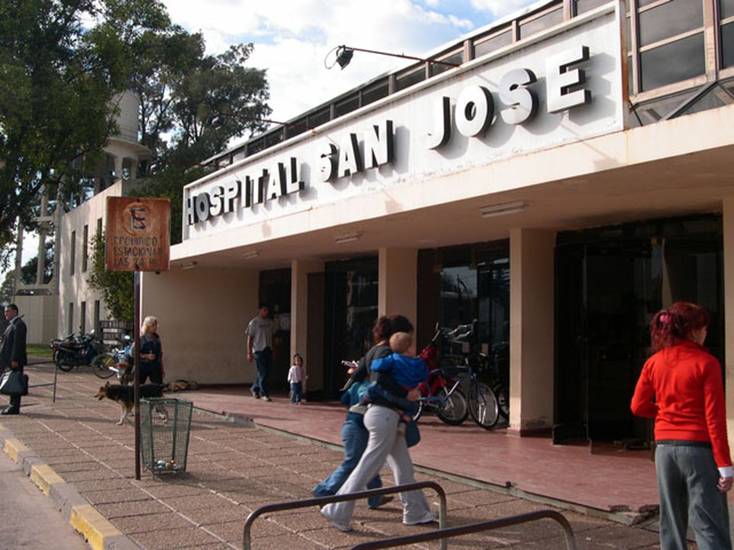 Pergamino: Investigan si niña con leucemia murió tras paliza de la madre