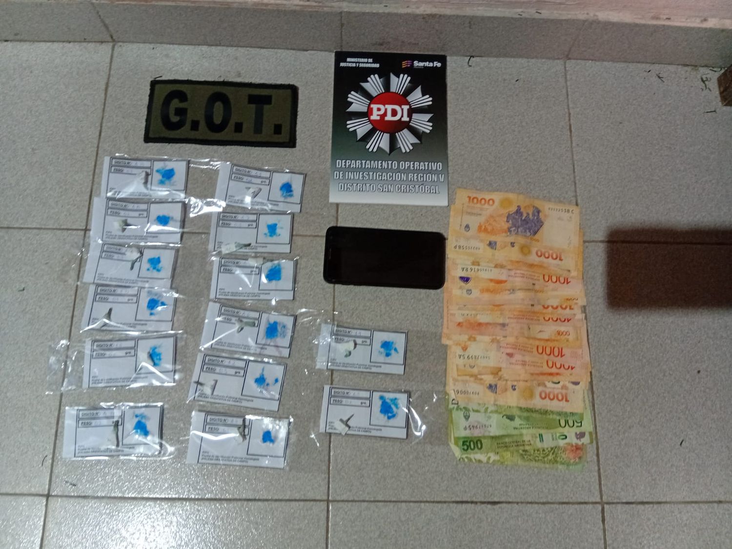 Tres detenidos por microtráfico y usurpación en la región: hallaron cocaína fraccionada