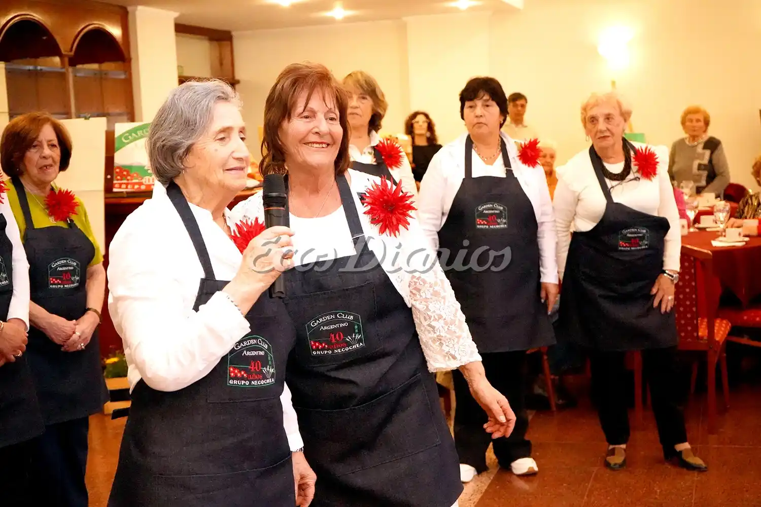 Susana Jensen de Marchan y Esther Santoiani de Irazoqui