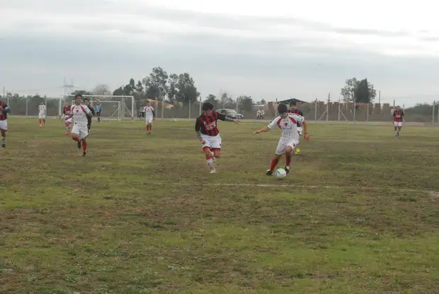 Se juega una nueva fecha del torneo oficial de fútbol