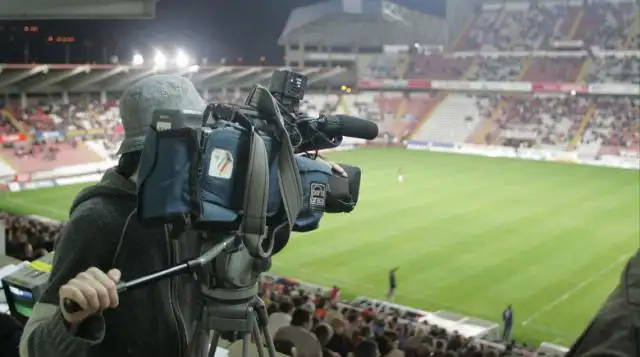 La pantalla del fútbol, garantizada para FOX y TNT
